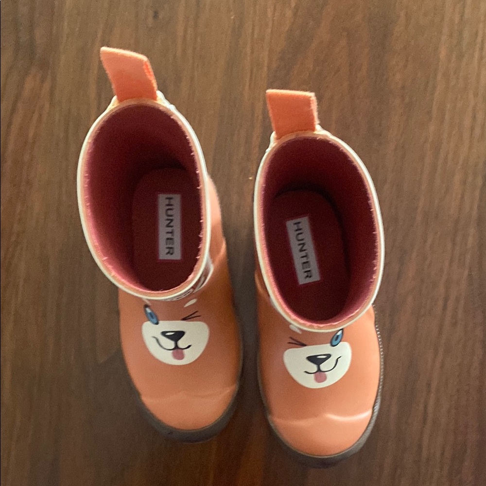 Hunter Orange Rain & Snow Boots with Playful Design size 9 UK (10 us) toddler - Picture 2 of 5